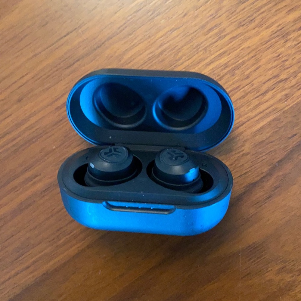 Jlab airbuds